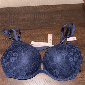 Victoria's Secret Black Underwire Bra with Lace